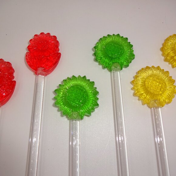 8 Vintage 1960s 1970s Drink Stirrers Flowers Sunflowers Yellow Green Red Taiwan - Picture 2 of 7